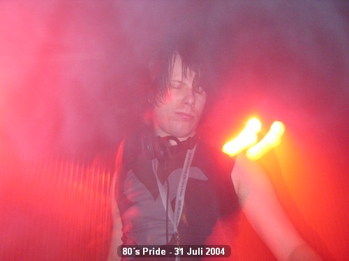 2004073180sPRIDEFEST-004.JPG