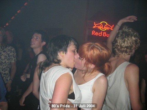 2004073180sPRIDEFEST-013.JPG