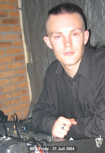 2004073180sPRIDEFEST-055.jpg